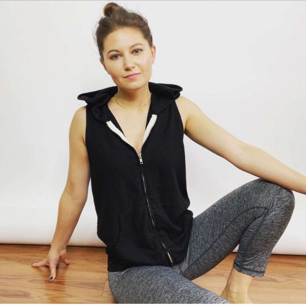 Monrow Sleeveless Full Zip Hooded Vest